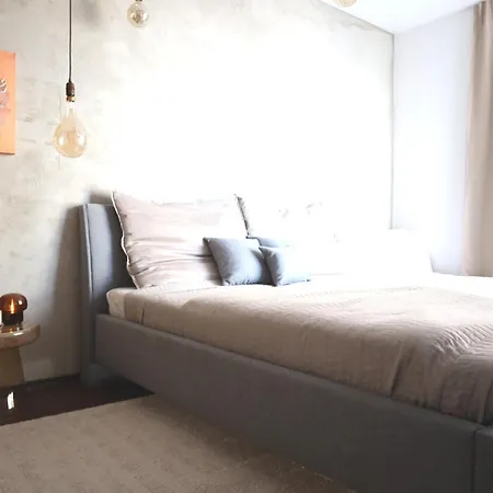 Vienna Gate Apartment, Free Parking Appartamento Bratislava