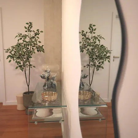 Vienna Gate Apartment, Free Parking *